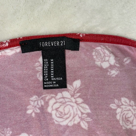 Forever 21 Rose Print Halter Top - Picture 3 of 4